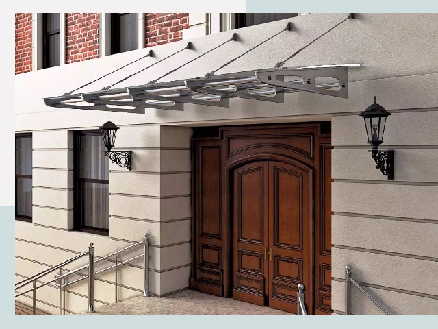 Металлические козырьки от 622 руб. в Нижневартовске